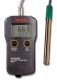 pH & Temperature Meter